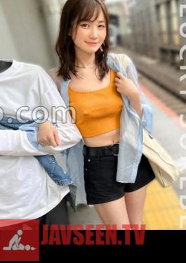 Bra-less Strolling Trip Meeting A Couple On A Date With Completely OUT Nipples!