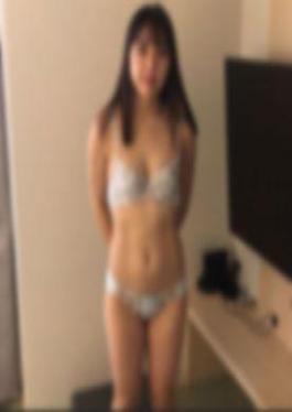 Gonzo Facial Appearance Musume, Who Was Brought Here For Hahaoya's Dream Of Making Her Real Daughter An Actress, Is Busy With Sex Creampie