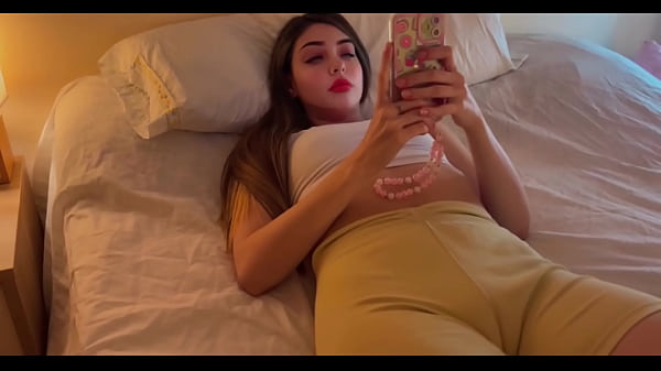He fucks his favorite 18 year old stepdaughter in her hot bed