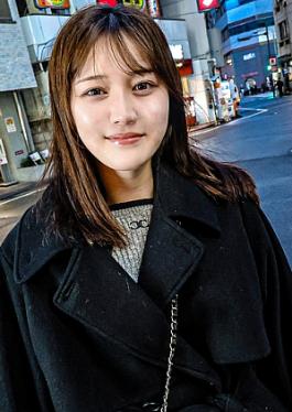 Beautiful Woman/fair-skinned Women Wandering Alone In The Morning Have A High Chance Of Being Picked Up.