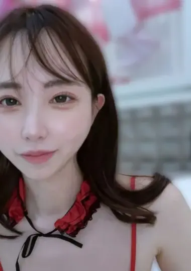 [Sample with face shown] "Super elite new gr