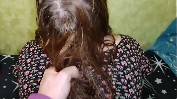 A girl with a big booty moans very loudly [Homemade porn videos]