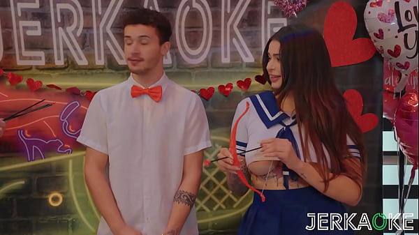 Jerkaoke- Curvy Juicy Latina Carolina Cortez Gets Fucked Hard Doggy Style
