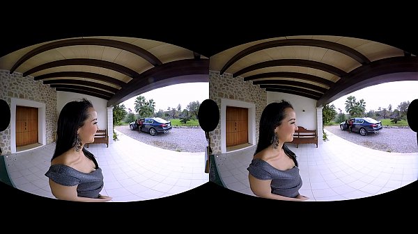 Horny Latina Francys Belle Loves Herself Some VR Sex and Lesbian Treats
