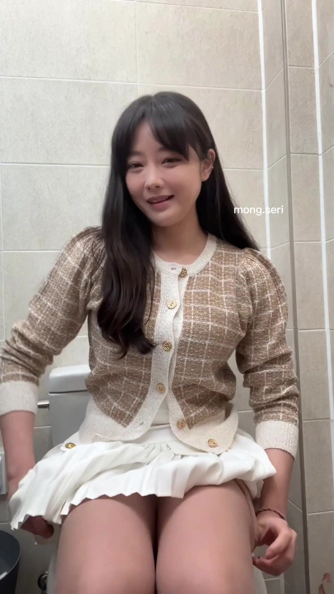 (한국야동) 몽쉐리 얼굴에 손대기 전에 마지막으로 풀렸던 영상들(얼공) korean porn vip