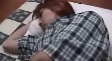 한국야동_(한국야동) 그녀의 위에 흩뿌려지는 나의 하얀물감