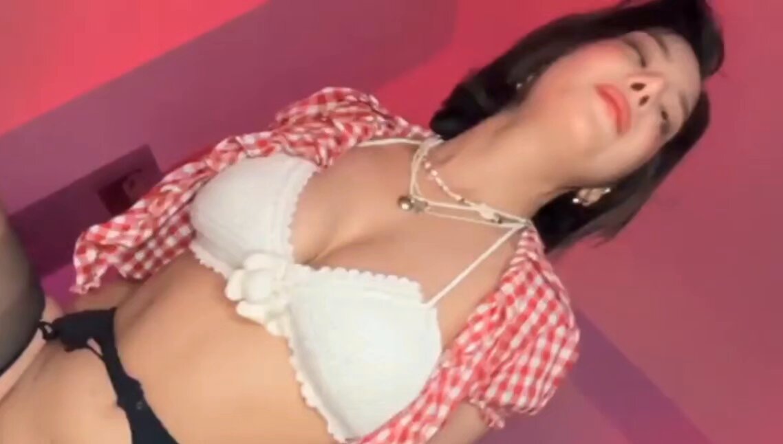cheeks